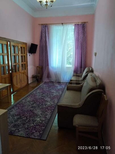 Комната 15 м², 1/2 эт.