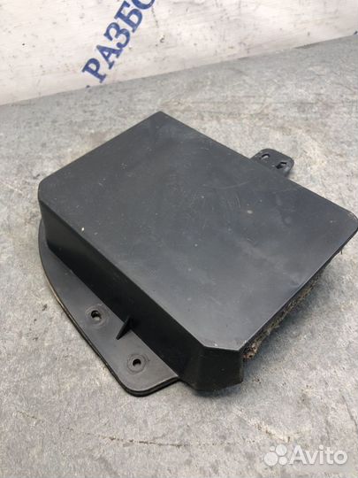 Кронштейн бампера задний правый Renault Logan 2