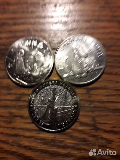 Монета 25 рублей
