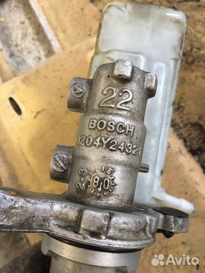 Главный тормозной цилиндр Renault Kangoo 2(2299)