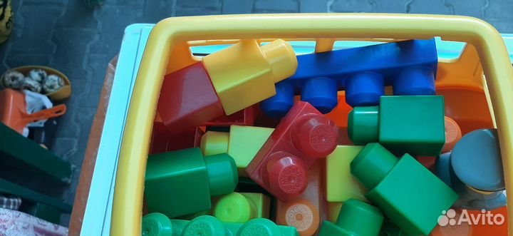 Детские игрушки