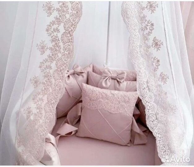 Комплект в кроватку