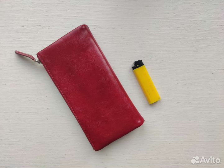 Кошелек женский красный иск кожа