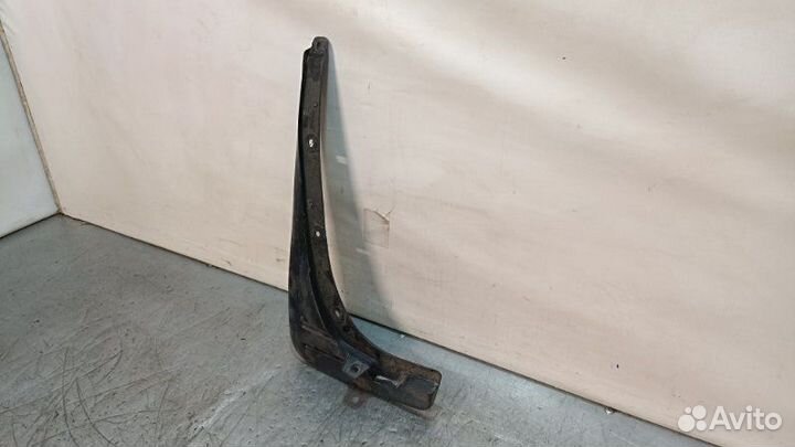 Брызговик передний левый Chery Tiggo Т11 4G64S4M