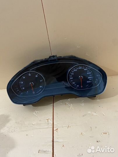 Панель приборов Audi A8 D4 2013-2018