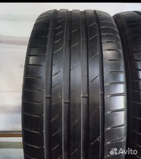 Kumho Ecsta PS71 SUV 225/45 R18 и 255/40 R18 99Y