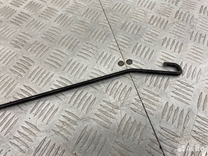 Б/У Держатель капота Mercedes Benz Vaneo W414