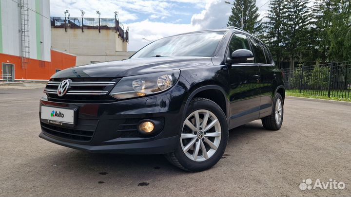 Volkswagen Tiguan 2.0 AT, 2015, 112 000 км