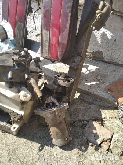 Запчасти для тайота карина