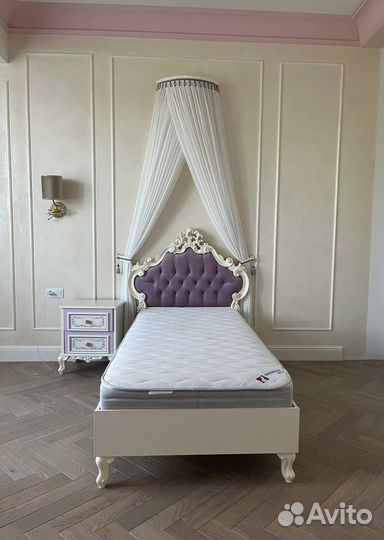 Детская кровать для девочки с матрасом