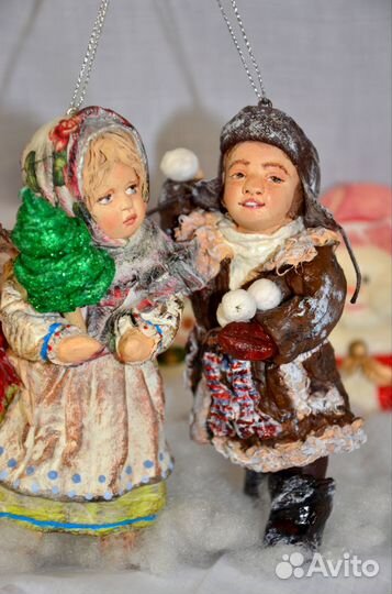 Ватная ёлочная игрушка 12 см, девочка с ёлкой