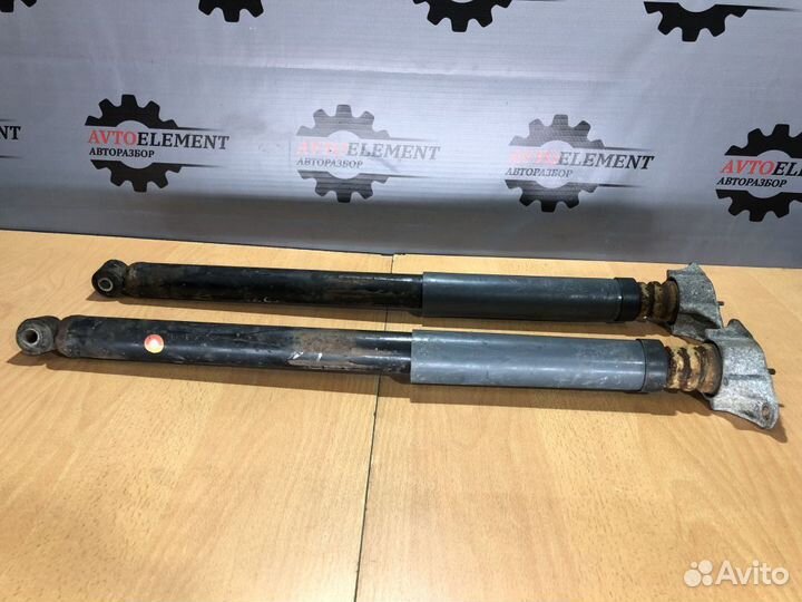 Амортизаторы задние Форд Фокус 2