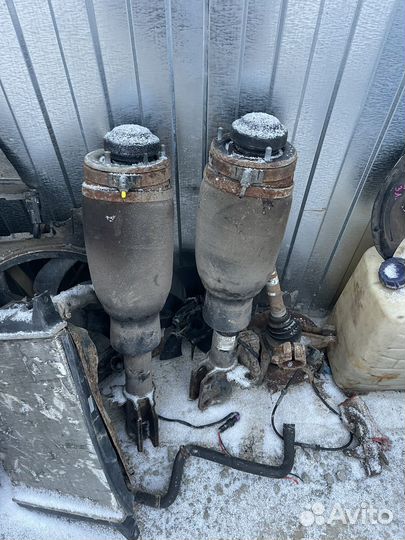 Пневмостойка передняя range rover l322