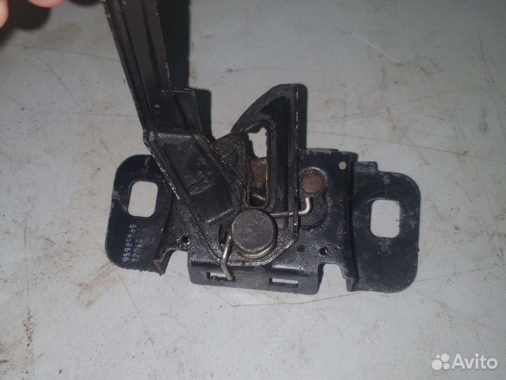 Замок капота шевроле круз 1