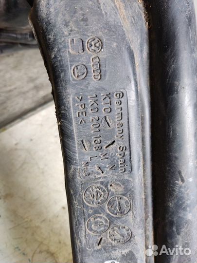 Бак топливный Skoda Octavia A5 2004-2013