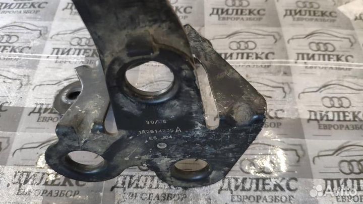 Кронштейн блока ABS VW Touran 2003-2010