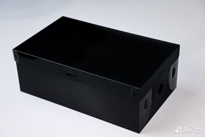 Коробки / для хранения вещей пластиковые