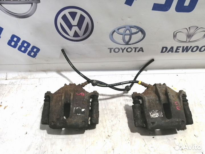 Суппорт передний Peugeot Xsara