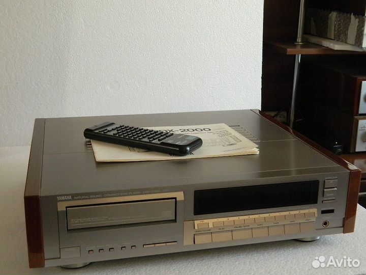 Yamaha CDX-2000 проигрыватель cd дисков