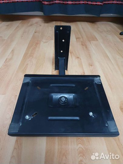 Кронштейн для телевизора