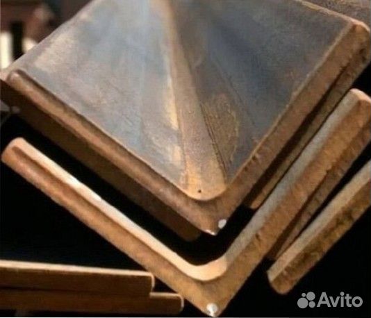 Уголок стальной