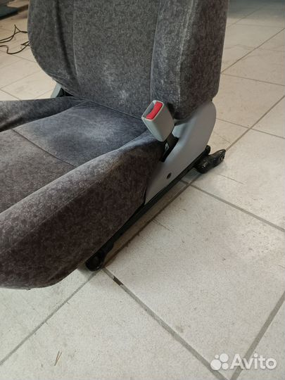 Сиденья Toyota Corolla 110