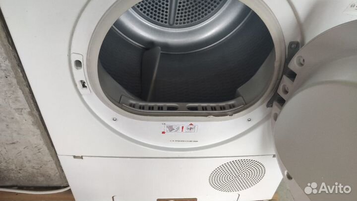 Сушильная машина Bosch Classixx 7 WTC84102OE б/у