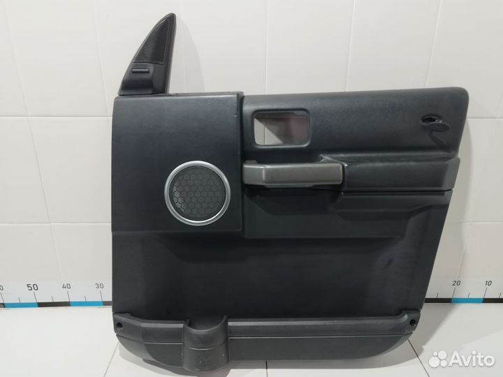 Обшивка двери передней правой Discovery III 2004