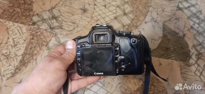 Зеркальный фотоаппарат canon 400D