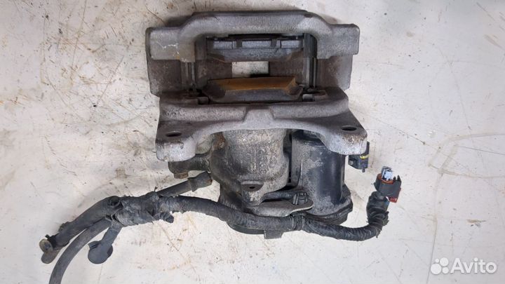 Суппорт Cadillac XT4, 2019