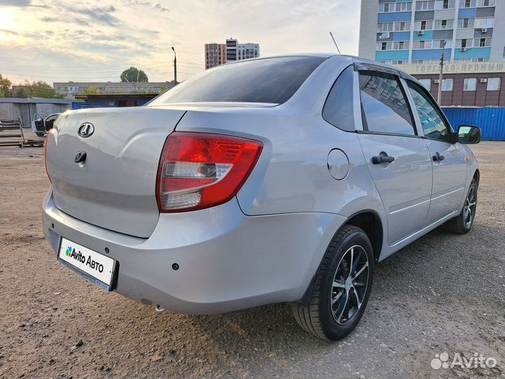 LADA Granta 1.6 AT, 2013, 80 000 км