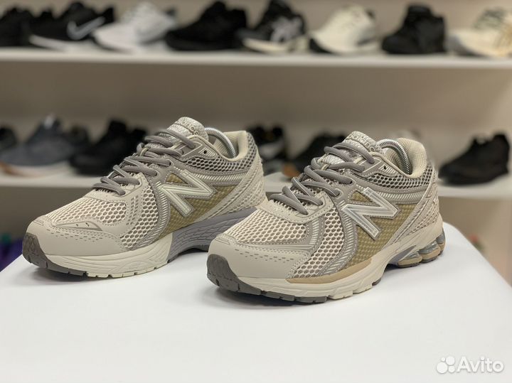 Кроссовки New balance 860 v2