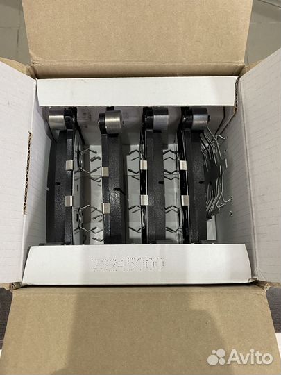 Колодки передние Genesis G80 2020- 58101-T1A25