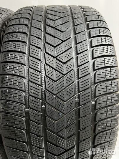 Pirelli Scorpion Winter RFT 315/35 R20