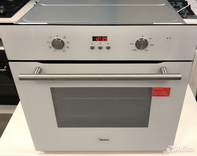 Духовой шкаф