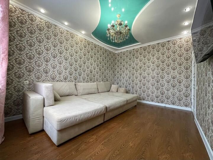 2-к. квартира, 52 м², 15/17 эт.