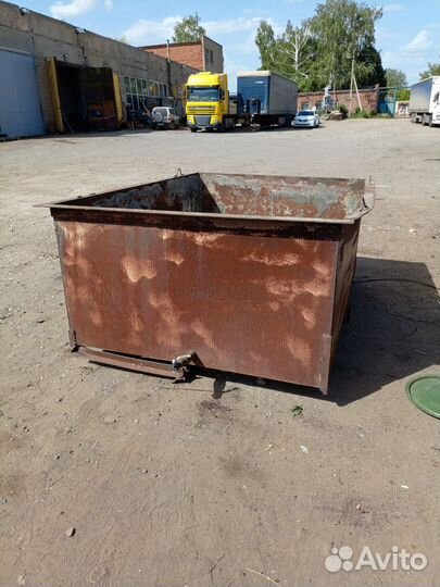 Бак для воды железный