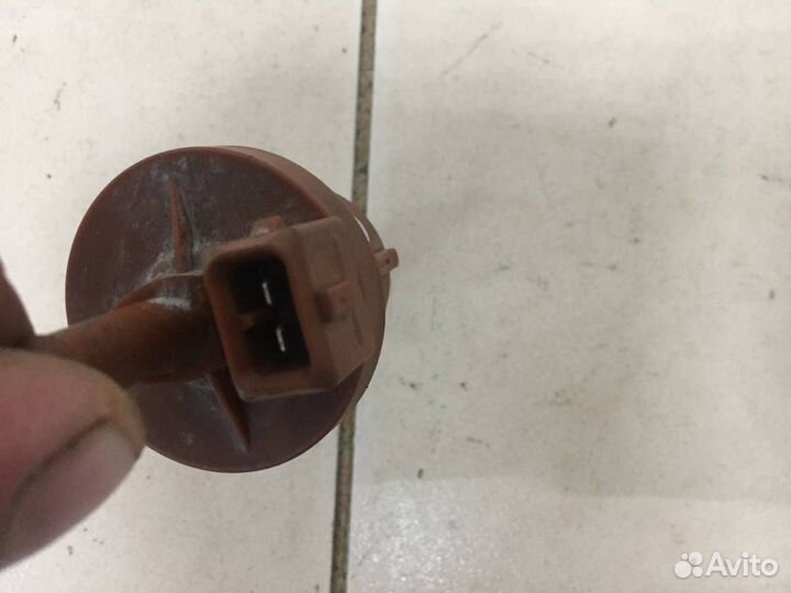 Клапан вентиляции топливного бака Peugeot 206 1998