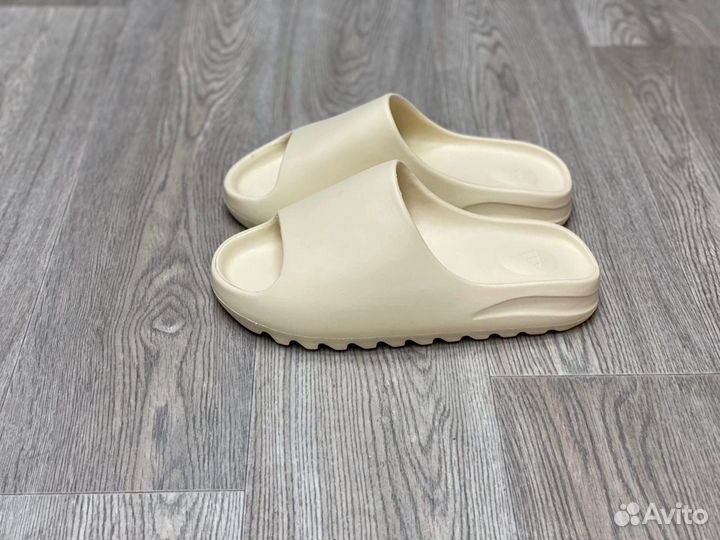 Сланцы Adidas Yeezy Slide Bone (36-45)