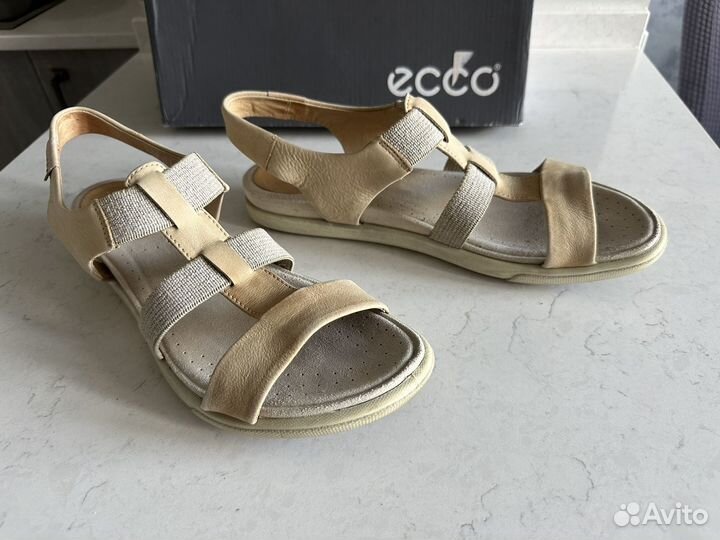Сандалии Ecco 41. Кожа
