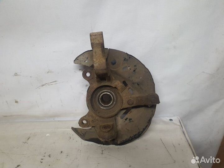 Поворотный кулак передний правый Лифан Солано