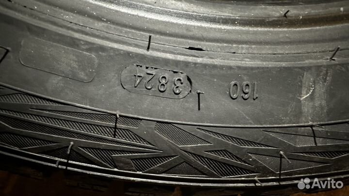 Ikon Tyres Autograph Ice 9 225/45 R18 95T