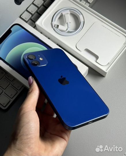 iPhone 12, 64 ГБ