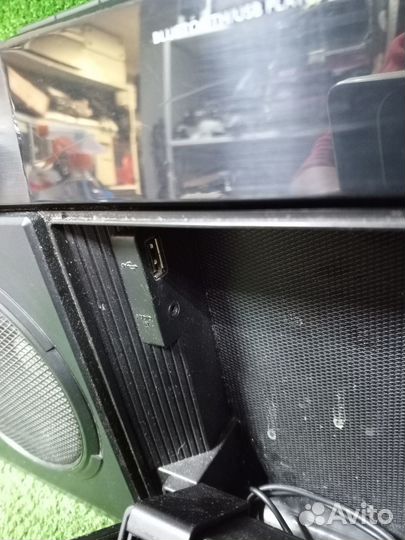 Бумбокс магнитола с блютуз Philips OST690/10