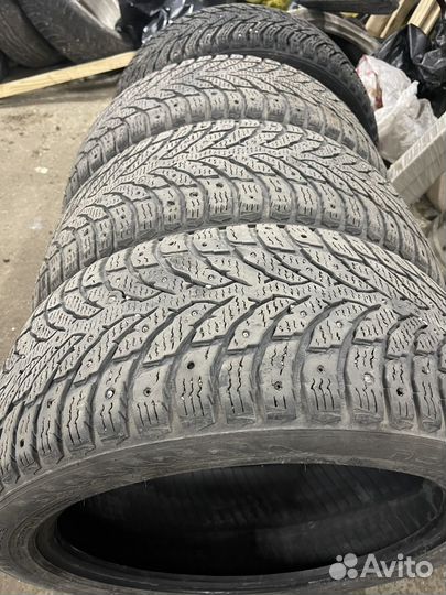 Nokian Tyres Hakkapeliitta 8 235/45 R18
