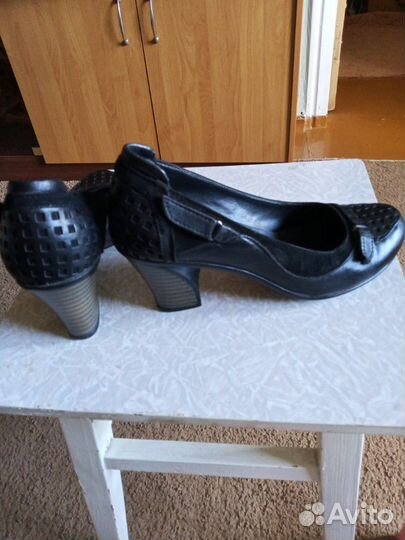 Туфли женские