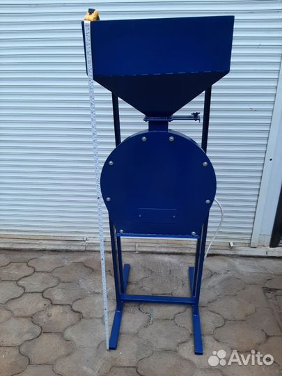 Зернодробилки молотковые и роторные