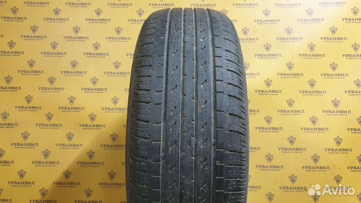 Nexen Roadian 571 235/65 R17 104T