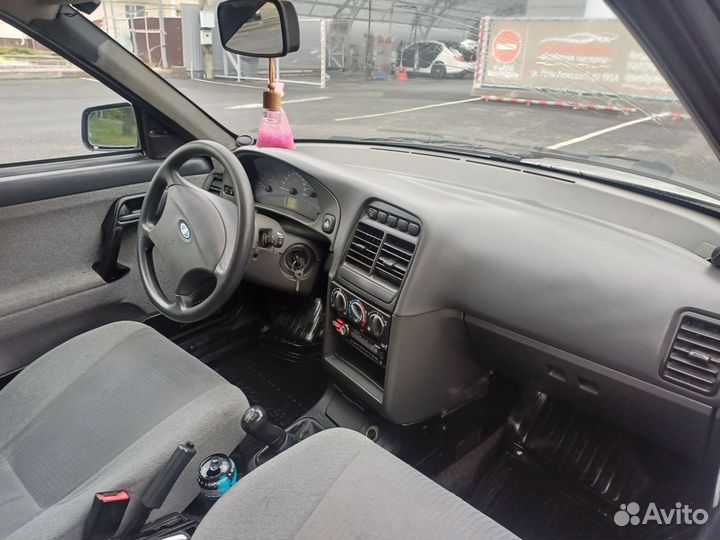 ВАЗ 2112 1.6 МТ, 2007, 12 300 км