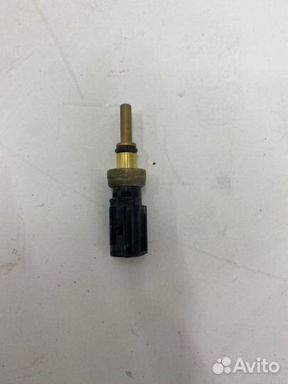 Датчик температуры охлаждающей жидкости Toyota